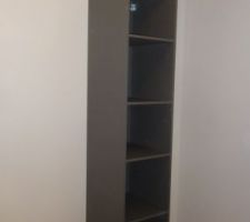 D&eacute;but du montage du dressing