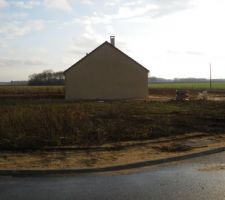 Notre Terrain 'en fa&ccedil;ade'