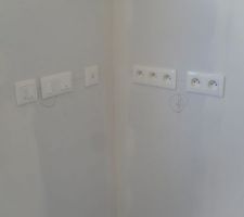 Prise pour...Volet, Lumière, VMC, Ethernet, Electrique