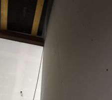 Placo de la cage d'escalier