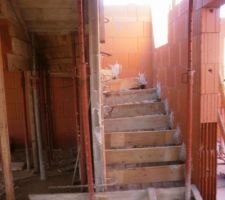 Coffrage de l'escalier terminé