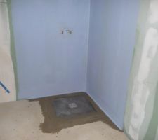 Etancheité paroie de douche.