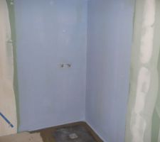 Etancheité paroie de douche.
