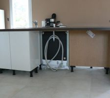 Il&ocirc;t central vu de derri&egrave;re, manque l'habillage de fond