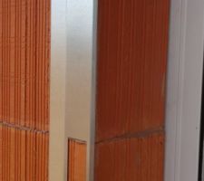 Ravalement : r&egrave;gles pour servir de guides pour faire les angles droits car on ne veut pas de baguettes