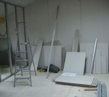 Chambre b&eacute;b&eacute; 2. Mais vu que ce n'est pas au programme pour le moment, elle servira de chambre d'amis ou pour receoir ma famille