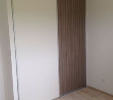 Placard sur mesure chambre 3