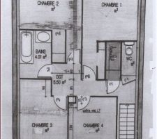 Étage 
( dimensions effacées par la demande du constructeur )