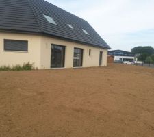 Débroussaillage, préparation du sol