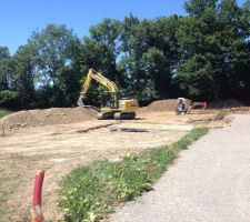D&eacute;but du terrassement.