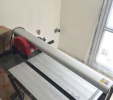 Machine pour découper le carrelage