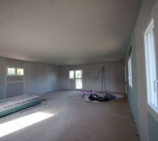 Pose des plaques plafond et mur du 1er Etage fini