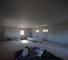 Pose des plaques plafond et mur du 1er Etage fini