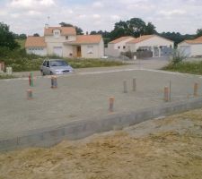 Fondation avec remblai, vu de derri&egrave;re la maison