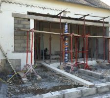 Fa&ccedil;ade, d&eacute;moulage et coffrage