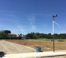 Notre terrain tout au fond a gauche