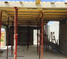 Pr&eacute;paration plancher &eacute;tage poutrelles et hourdis bois