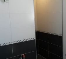 Sdb, faience terminée.