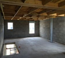 Vue future sdb et chambre 2 au sud