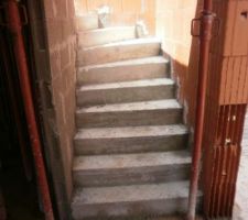 Escalier décoffré