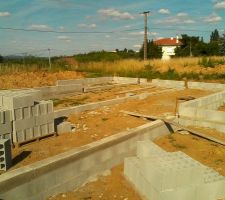 - Murs parpaings vide sanitaire