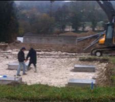 Voici une photo de la mise en place du vide sanitaire dalle