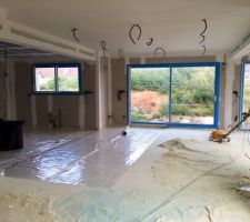 Ravoirage isolant (mousse polyuréthane) pour plancher chauffant