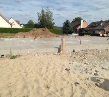 Dalle coulée ainsi que la terrasse (30m2)