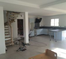 Montage de a cuisine et de l'escalier