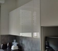 A droite en entrant ; partie haute