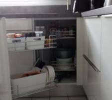 Meuble d'angle ouvert (super pratique !)