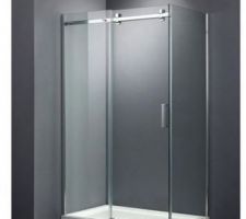 Portes coulissantes sur un receveur de douche en 80 x 120, pour occuper la largeur de la petite salle d'eau