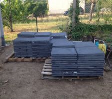 Dalles pour la future terrasse