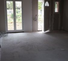 Voici l'entrée de la maison