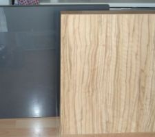 Photo coloris cuisine 

gris laque metal

et plan de travail bois couleur olivier
