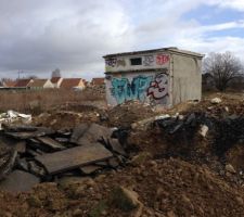 Terrain avec transformateur EDF