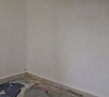 Les murs commencent à être propres