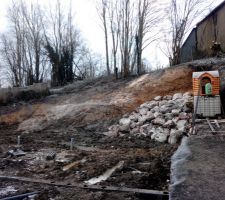 Pose de l'enrochement