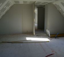Plafond étage et système de cloison