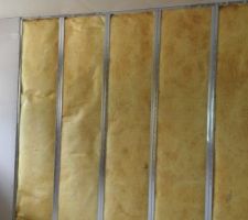 Cloison et isolation en laine de verre