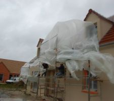 La pluie , il s'en fou aussi