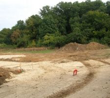 Vue &eacute;loign&eacute;e du terrain