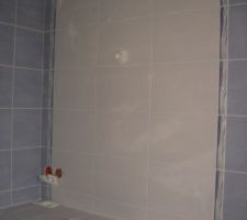 Salle de bain, emplacement lavabo