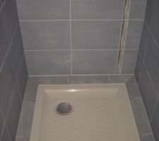 Salle de bain, bac &agrave; douche