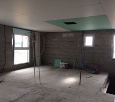 Vue Etage sur chambre fille avec plafond fini