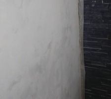 Plaquettes de parement et béton ciré manque la finition