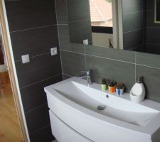 Salle de bain et douche Etage