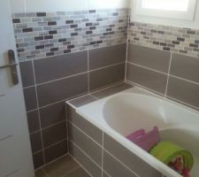Habillage baignoire terminé