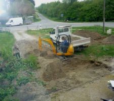 Terrassement pour future pelouse