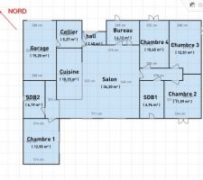 Plan 2D avec une nouvelle forme réalisé par moi même avec l'outil HomeByMe.